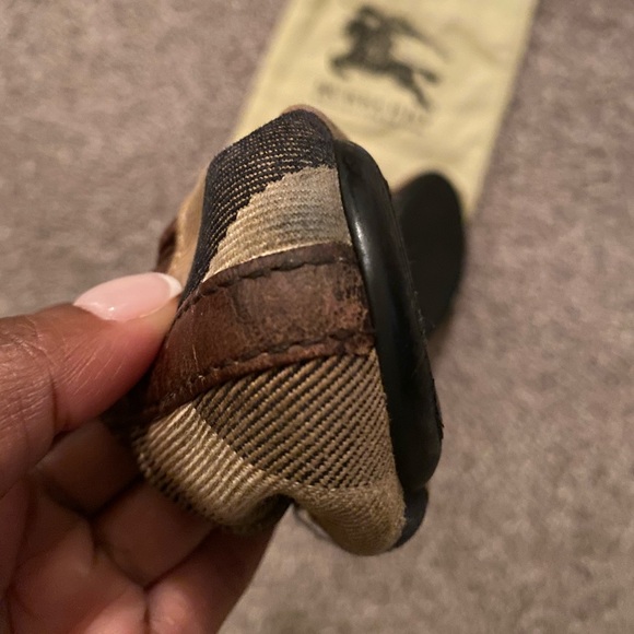 Authentic BURBERRY House Check Canvas Ballerinas - Picture 7 of 14
